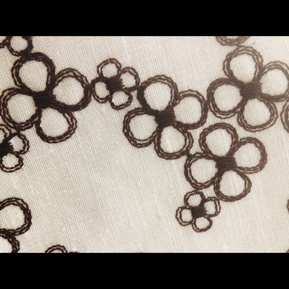 Embroidered boho material - Picture 3 of 4